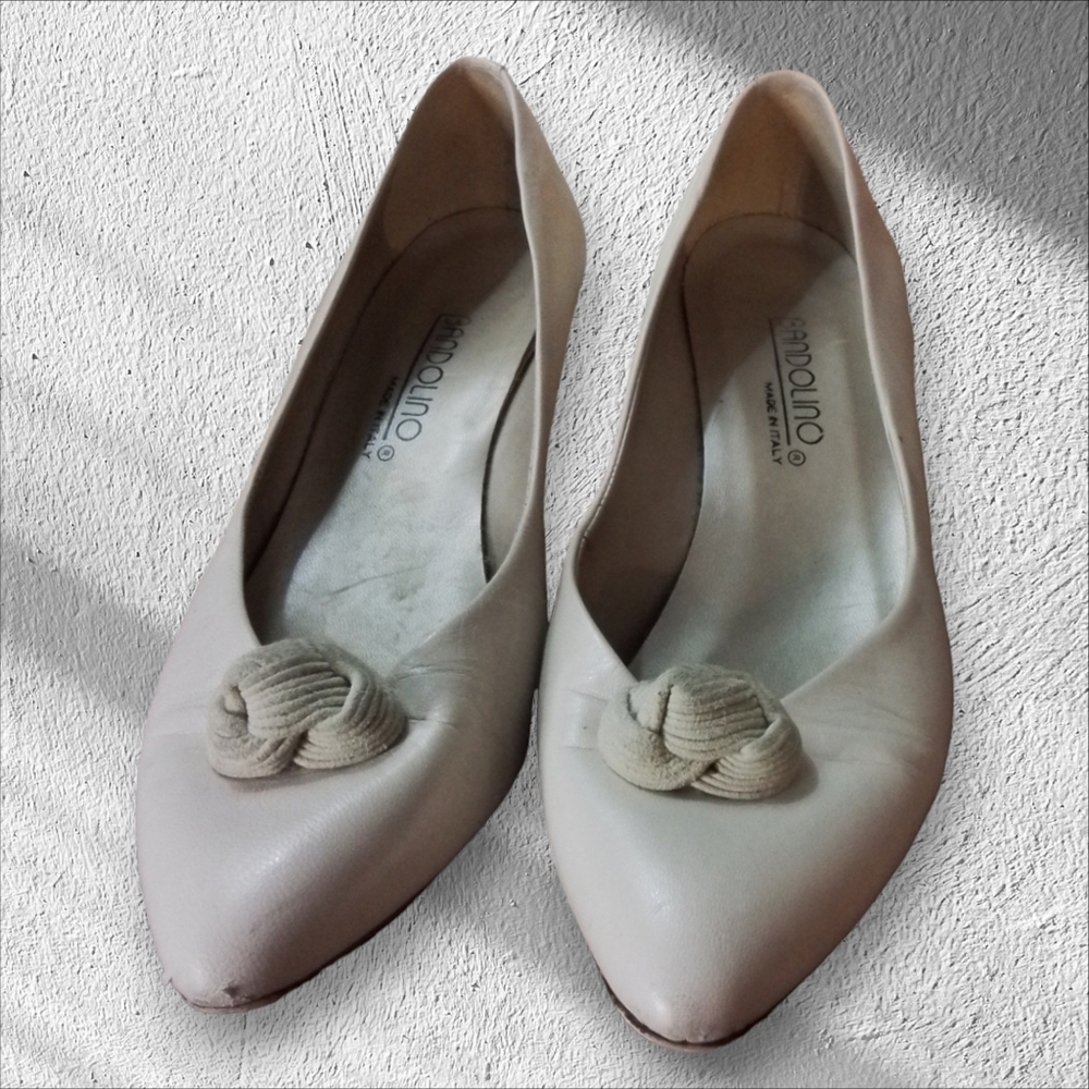 WOMENS LOW HEEL BANDOLINO SIZE 9M